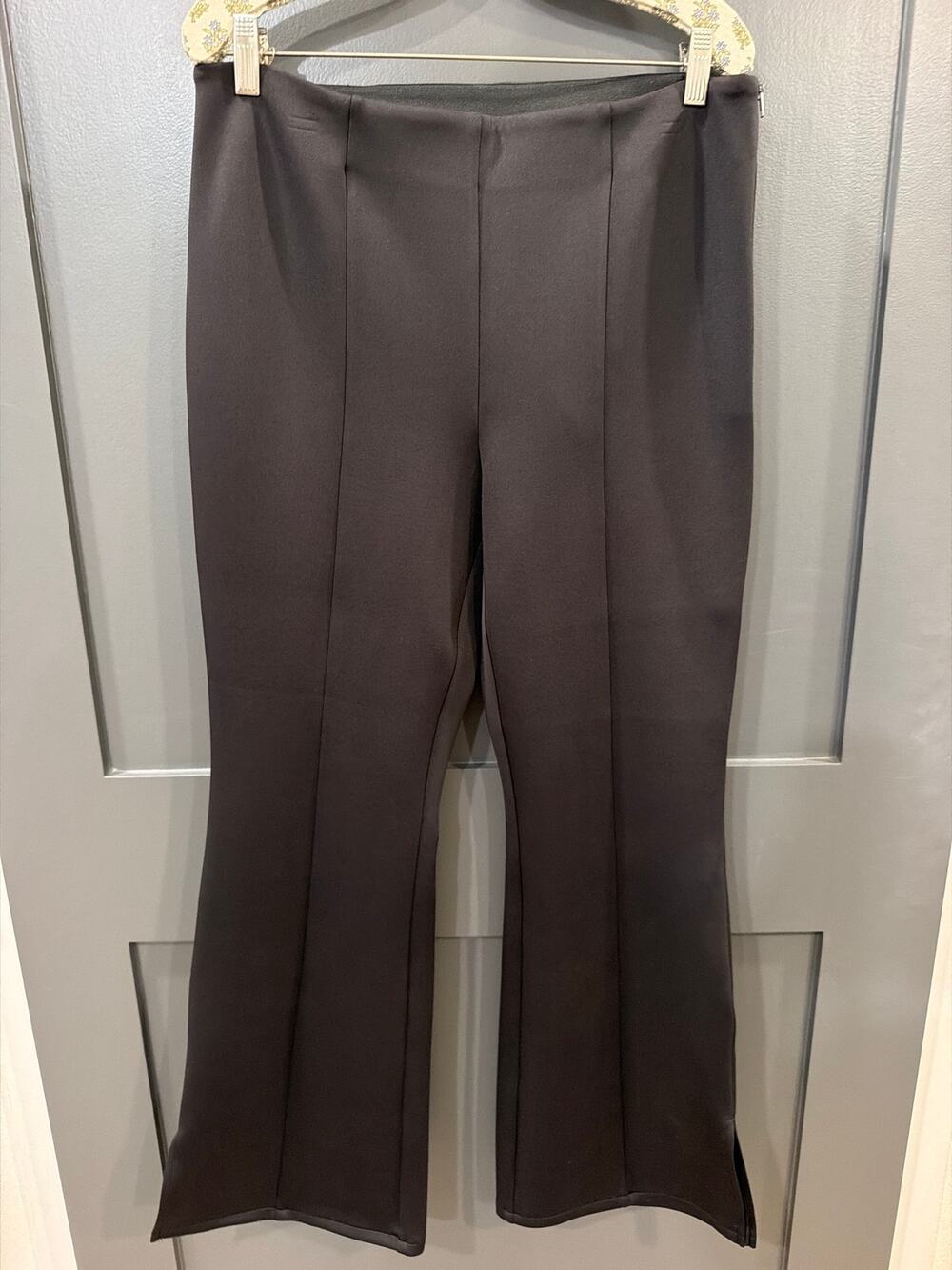 Nine West black pintuck flare dress pants